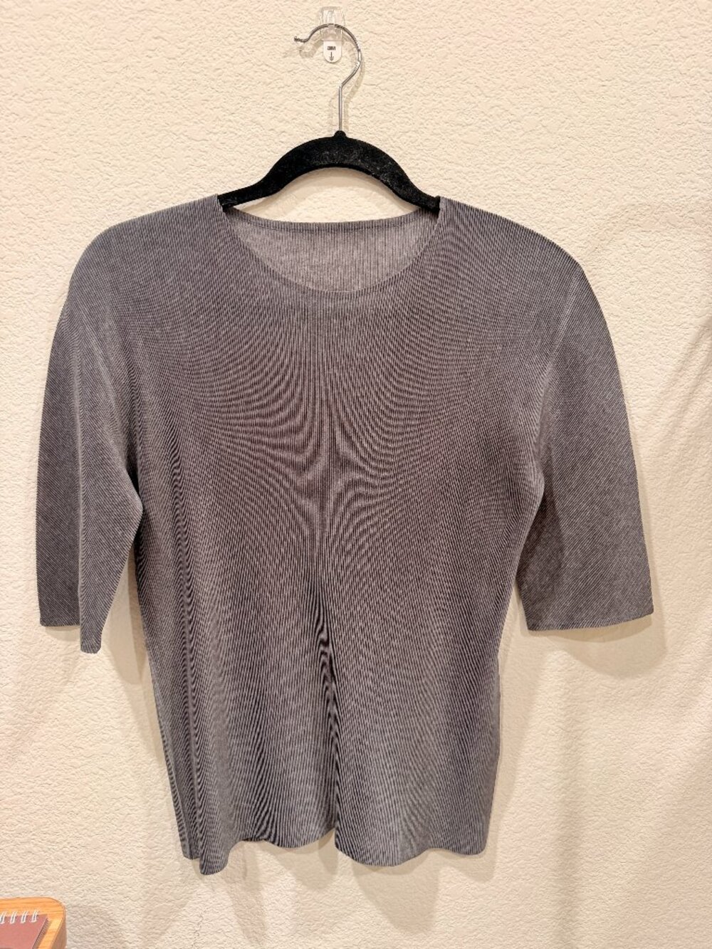 Pleats Please Issey Miyake Gray Micro Pleated 3/4 Sleeve Top Size 5